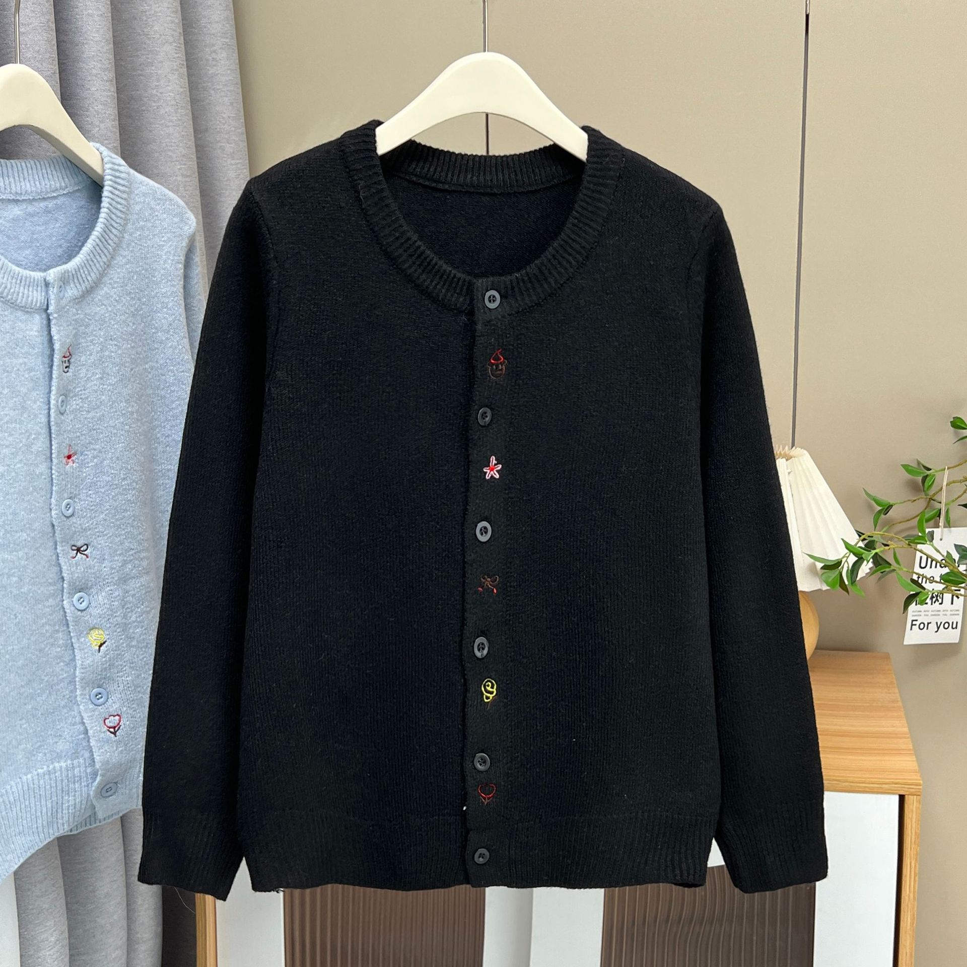 XXXL Fashion Plus Size Women's - Embroidery Simple review and price