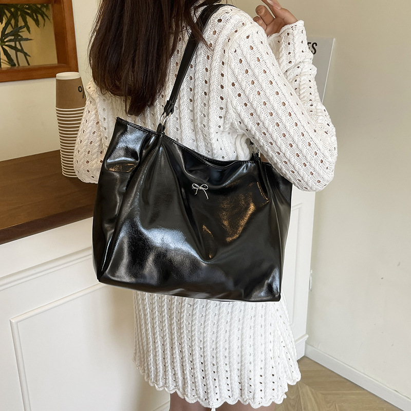 Retro Large Casual Soft Tote B - Embroidery Class review and price