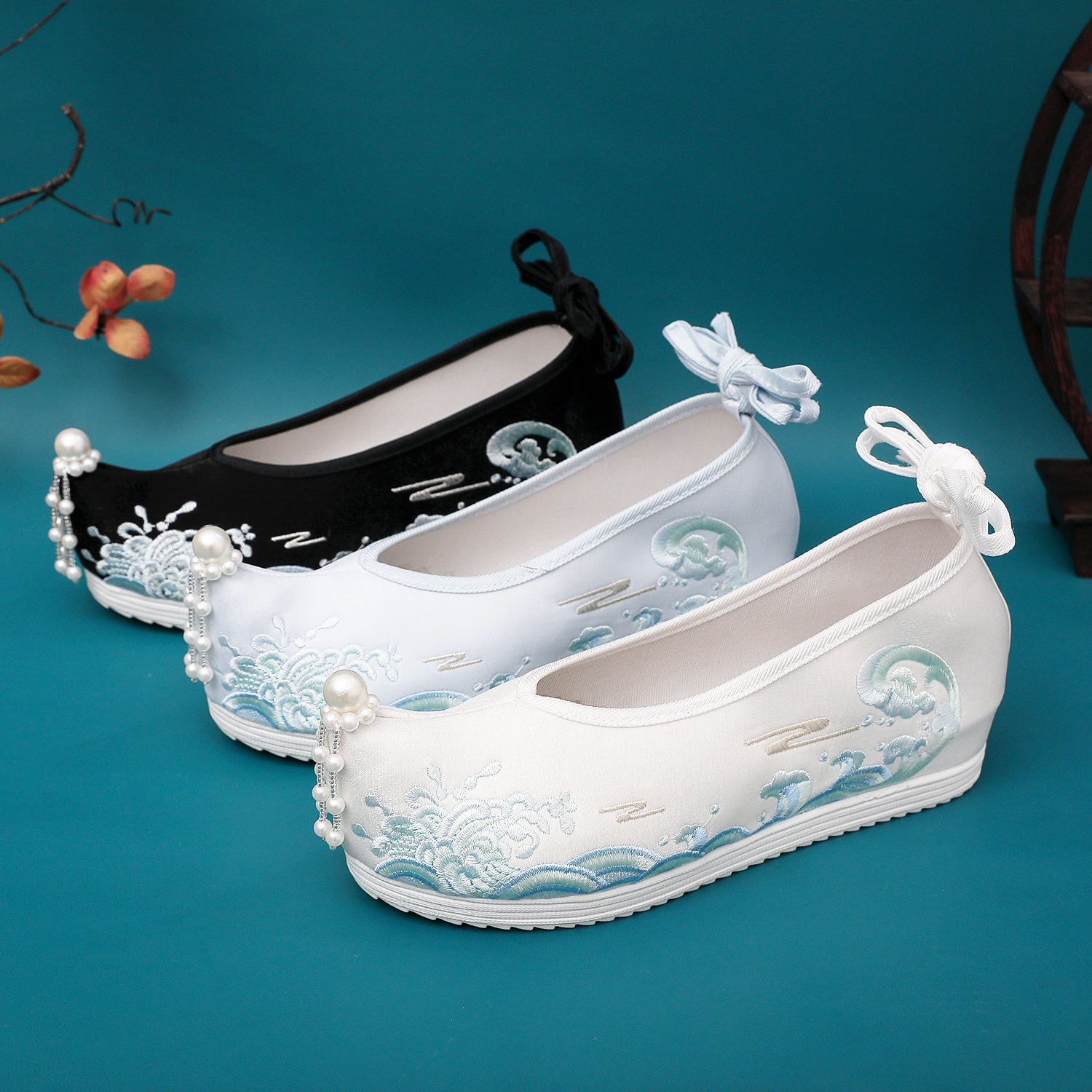 Waves Hanfu Shoes Female Embro - Embroidery Dress review and price