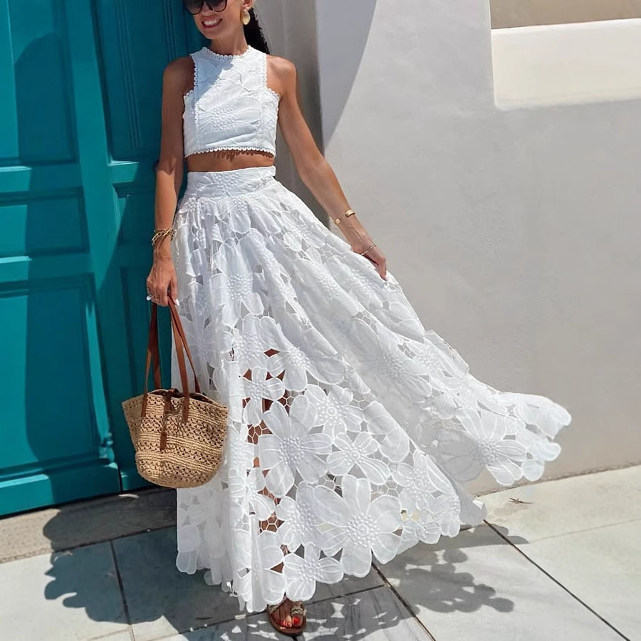Women's White Floral Lace Embr - Embroidery Class review and price